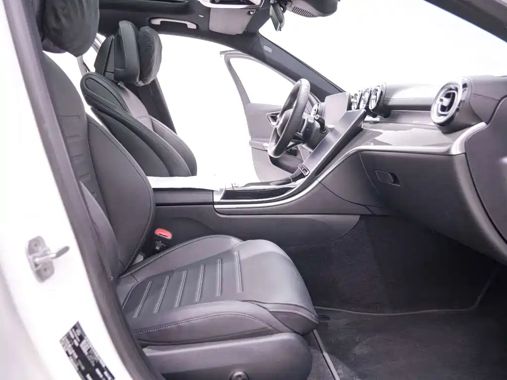 Mercedes-Benz C-Class — миниатюра 25