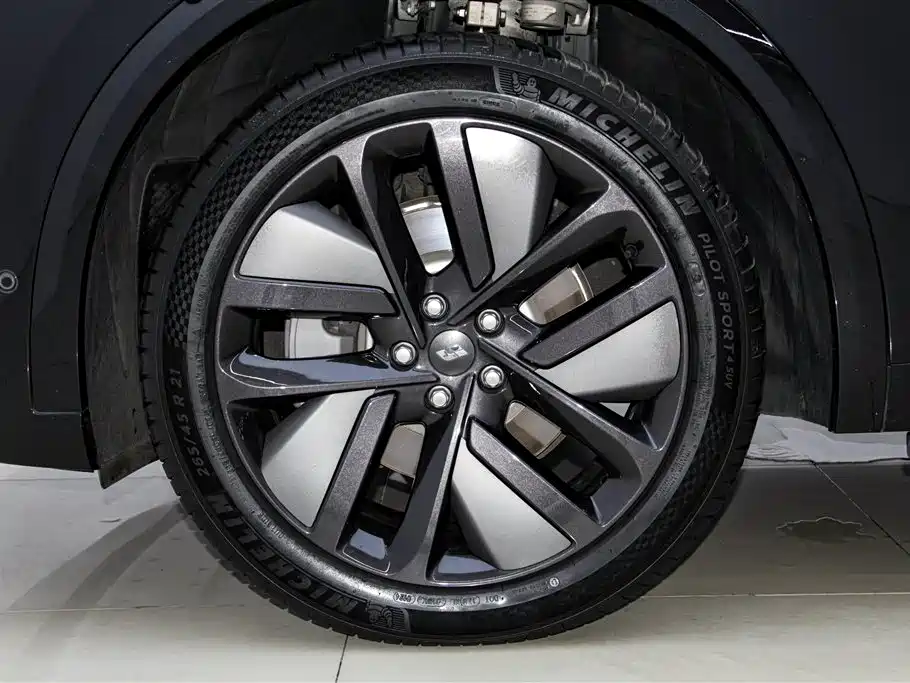 Li Auto L9 2024 Ultra