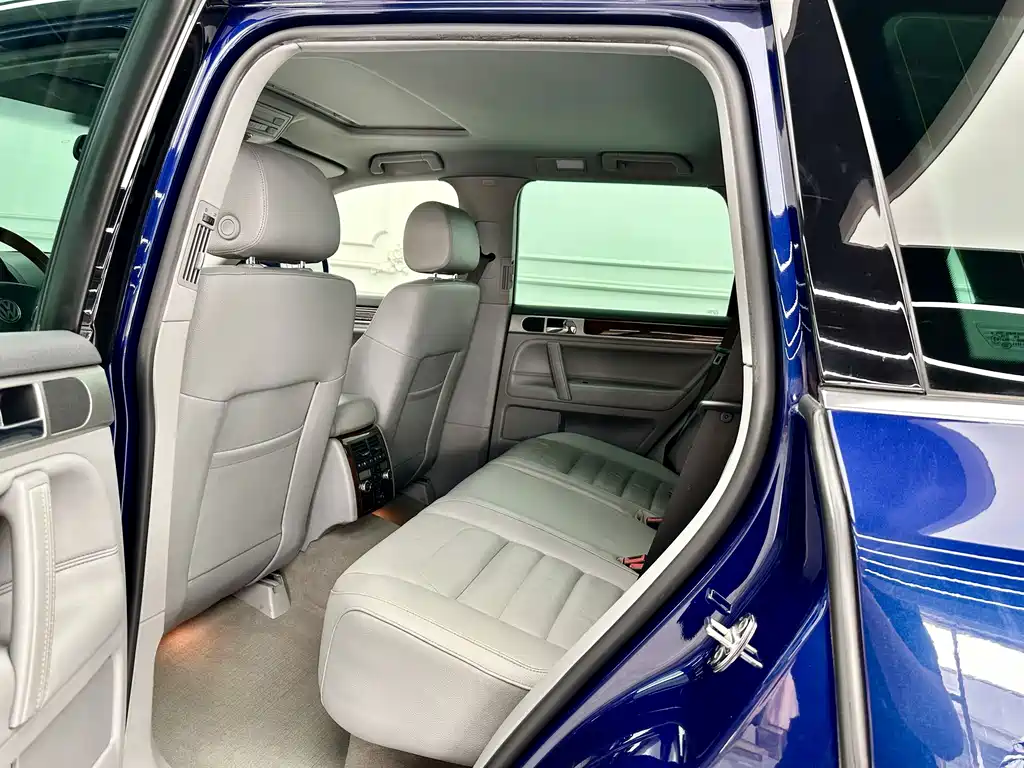 Volkswagen Touareg — миниатюра 8