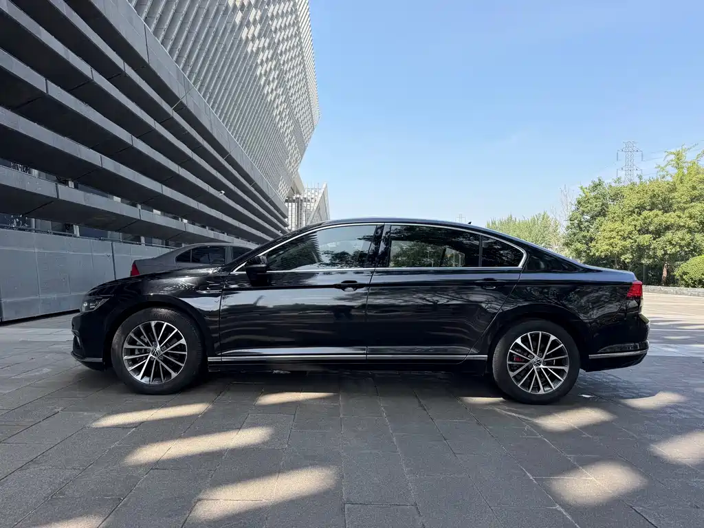 Volkswagen Magotan — миниатюра 8
