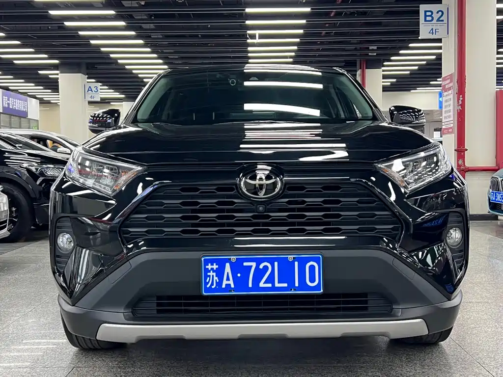Toyota RAV4 2021 2.0L CVT PLUS