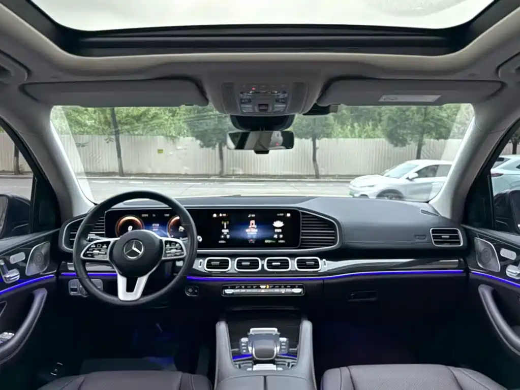 Mercedes-Benz GLE (Import) — миниатюра 5