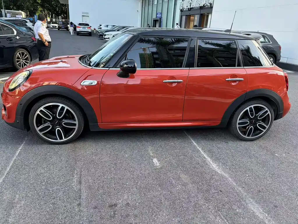 MINI Mini — миниатюра 2