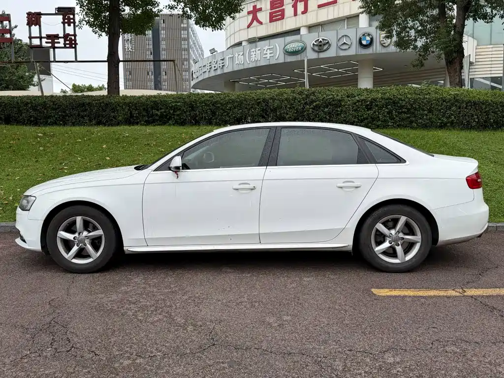 Audi A4L — миниатюра 3