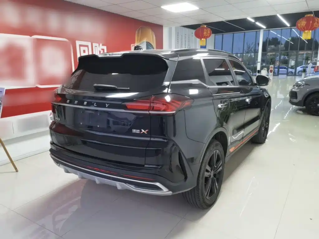 Geely Boyue — миниатюра 7