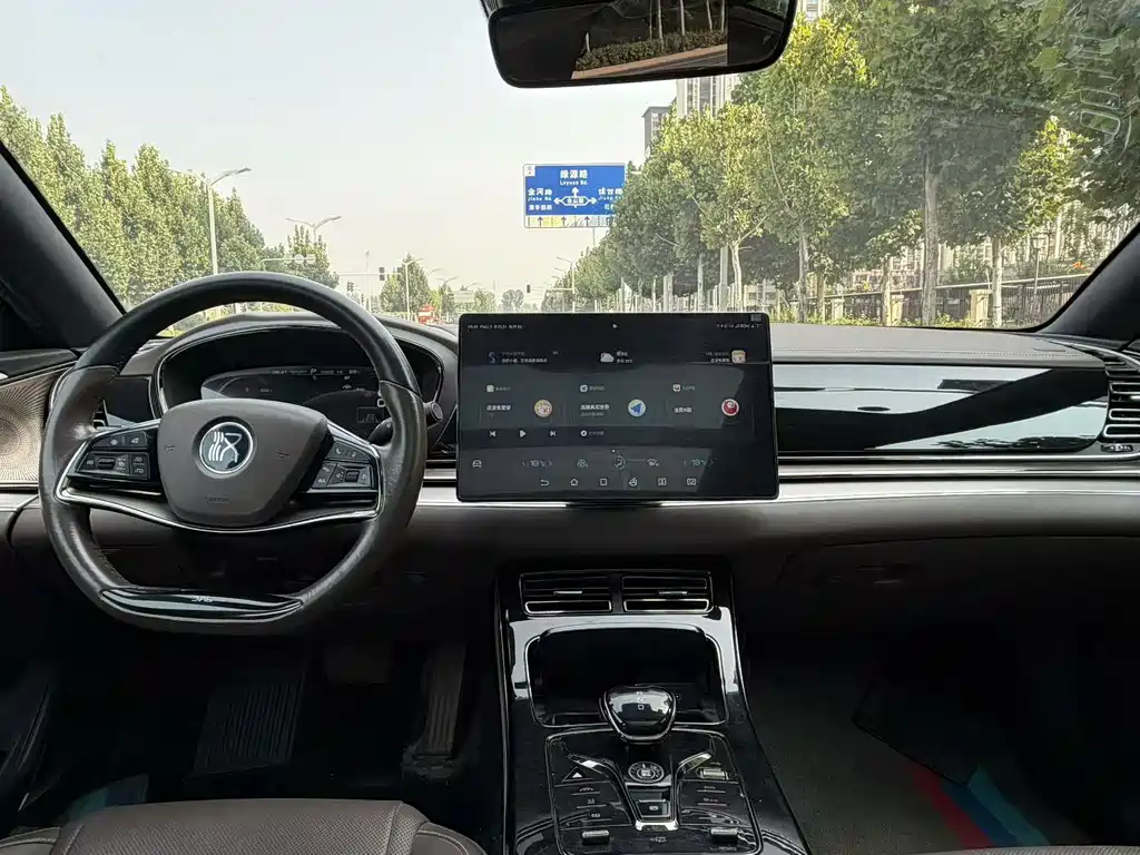 BYD Han — миниатюра 5