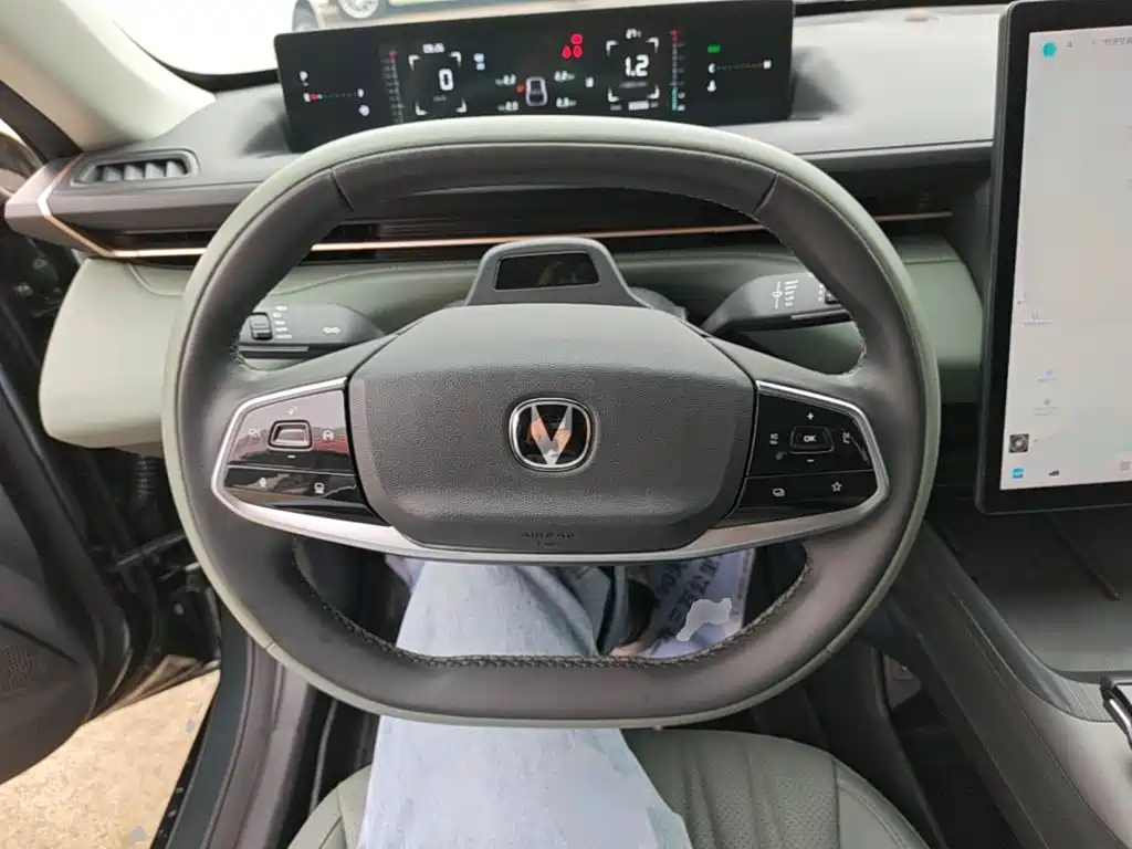 Changan Yida — миниатюра 11