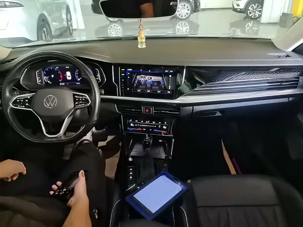 Volkswagen Passat — миниатюра 10
