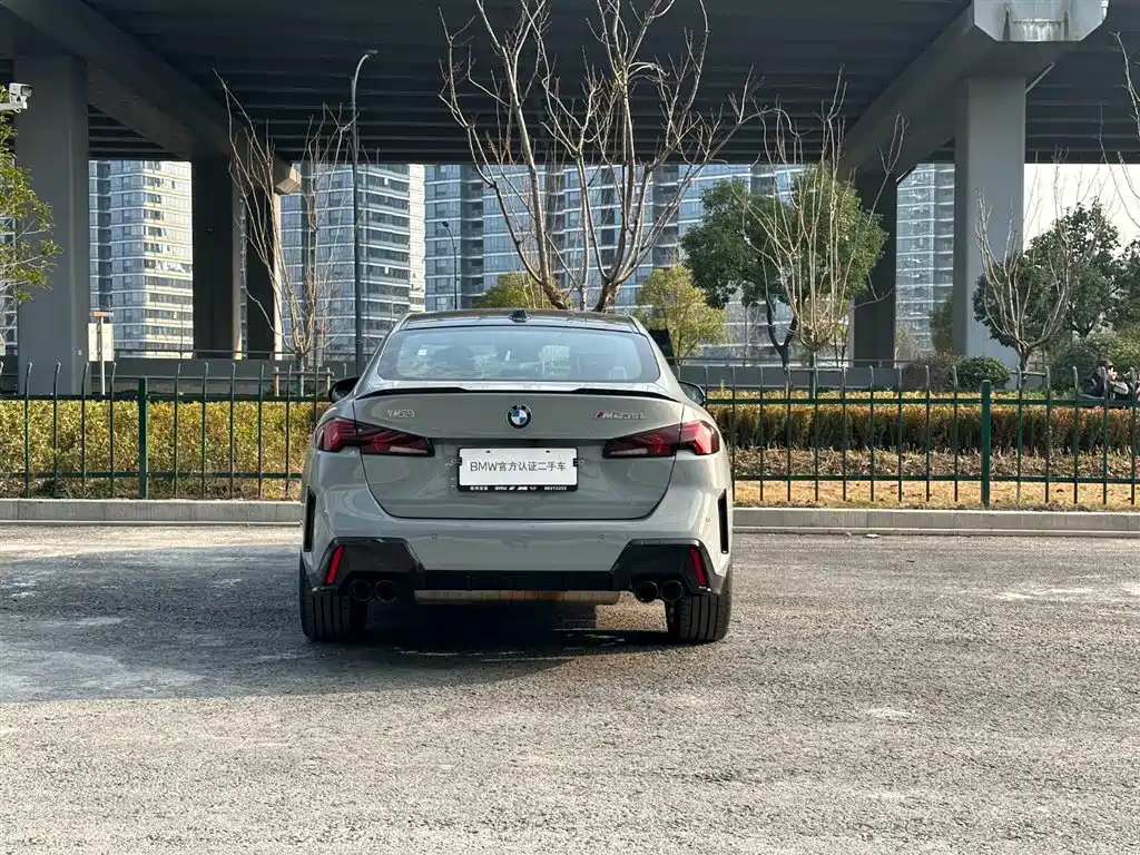 BMW M235L 2025 M235L