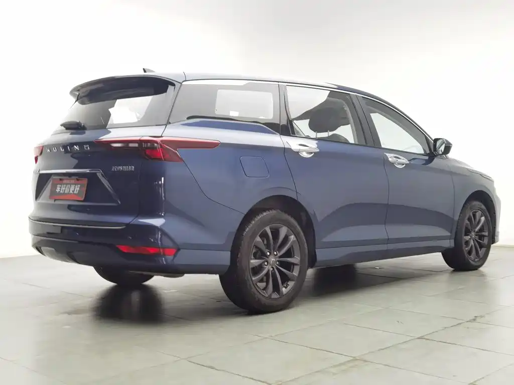 Wuling Victory — миниатюра 2