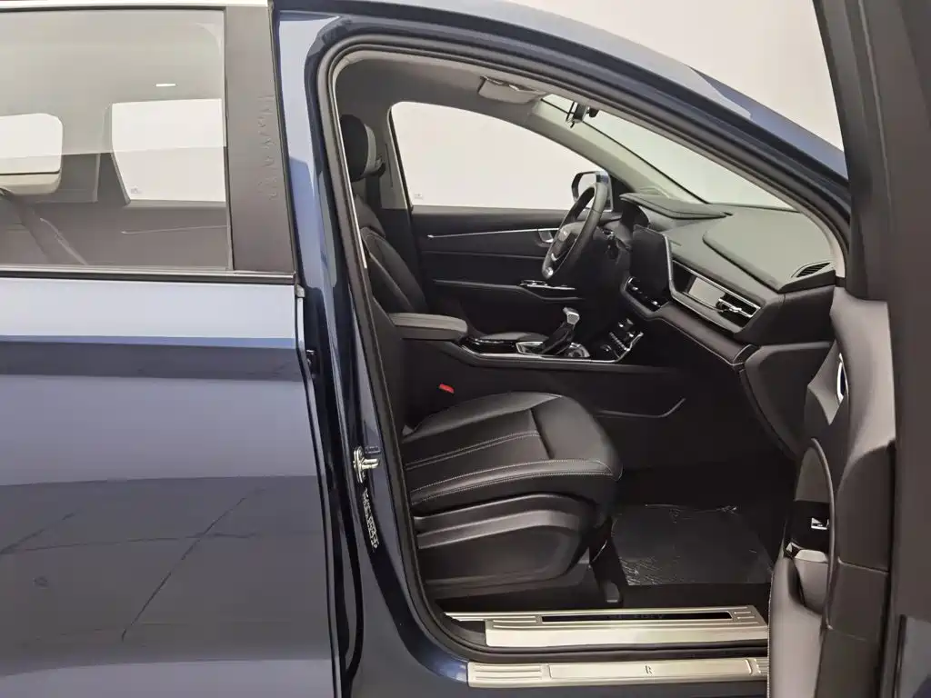 Wuling Victory — миниатюра 23