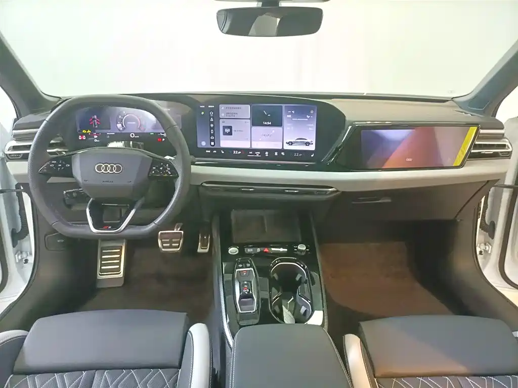 Audi A5L 2026 2.0T Sport Plus
