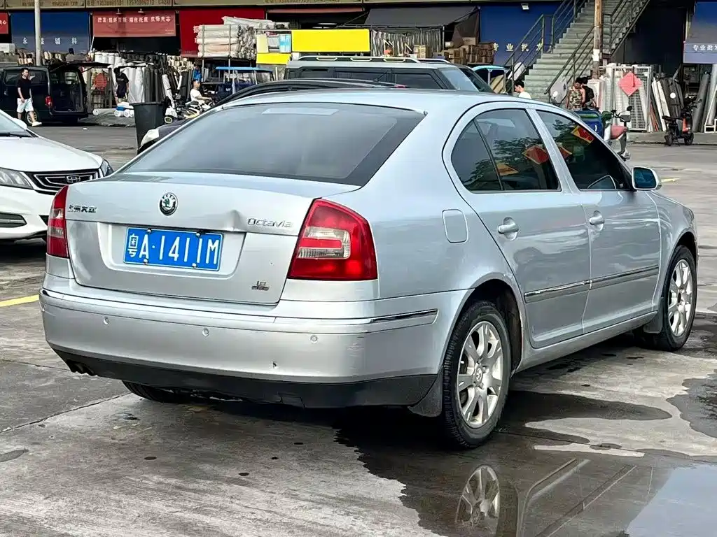 Skoda Octavia — миниатюра 9