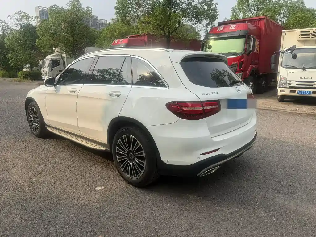 Mercedes-Benz GLC 2018 GLC 260 4MATIC
