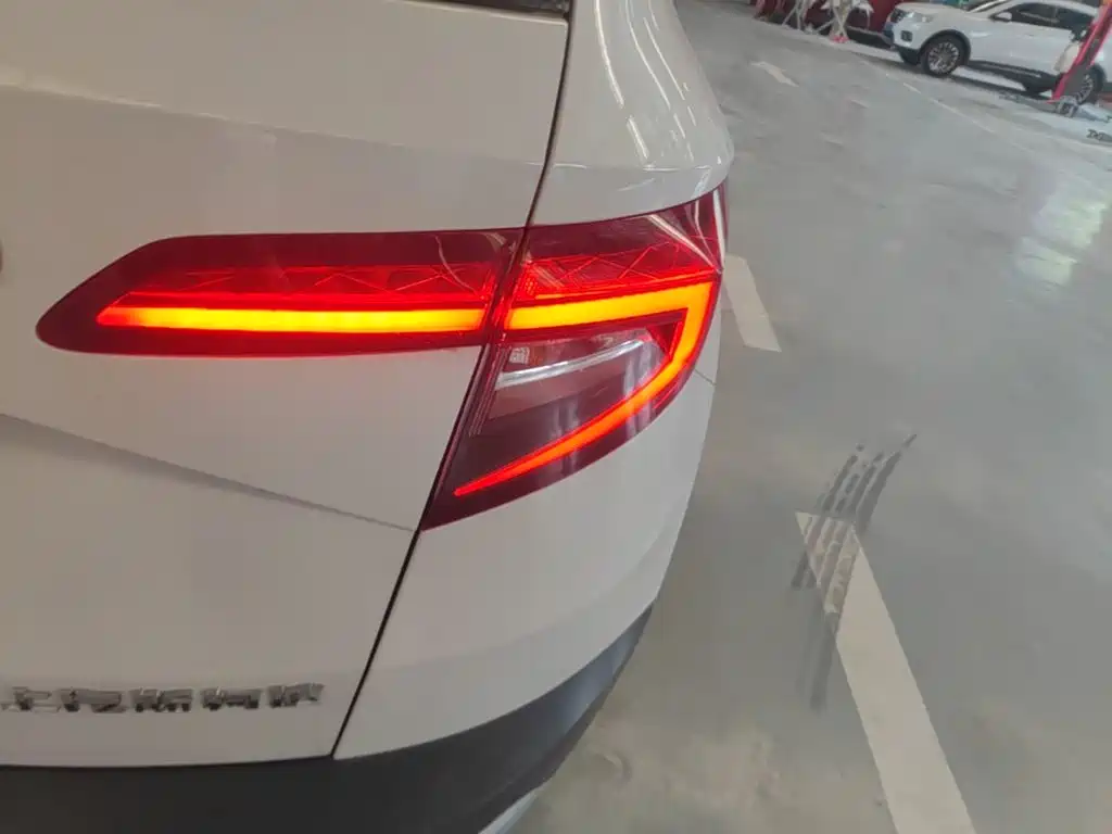 Skoda Karoq 2018 TSI280 Luxury V