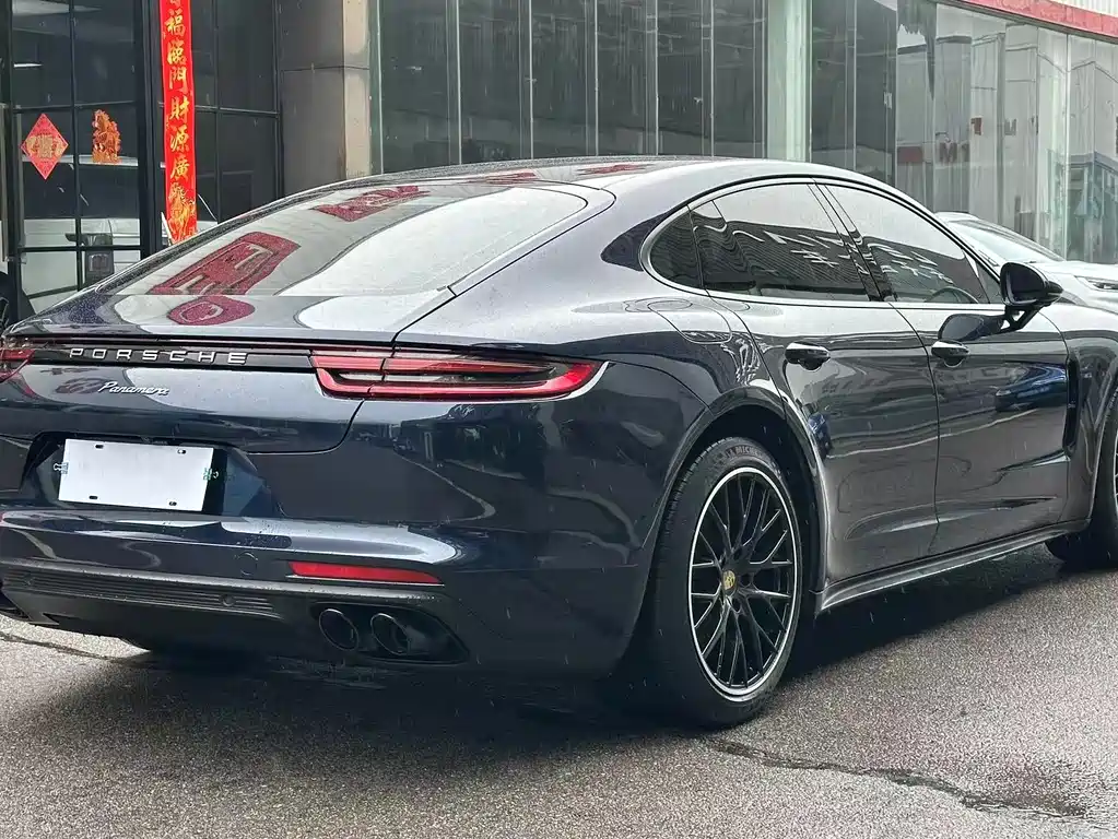 Porsche Panamera — миниатюра 10