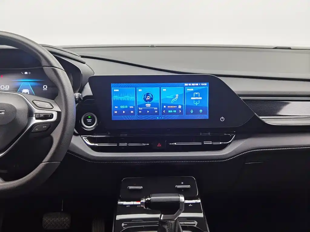 Wuling Victory — миниатюра 12
