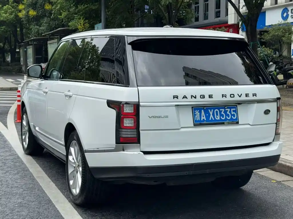 Land Rover Range Rover — миниатюра 3