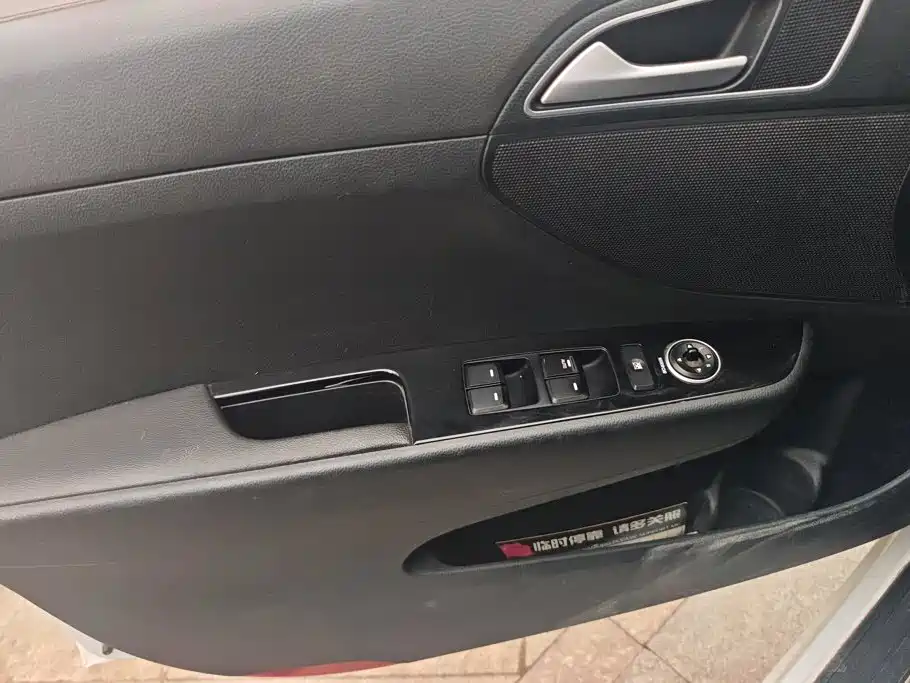 Hyundai Mistra — миниатюра 7