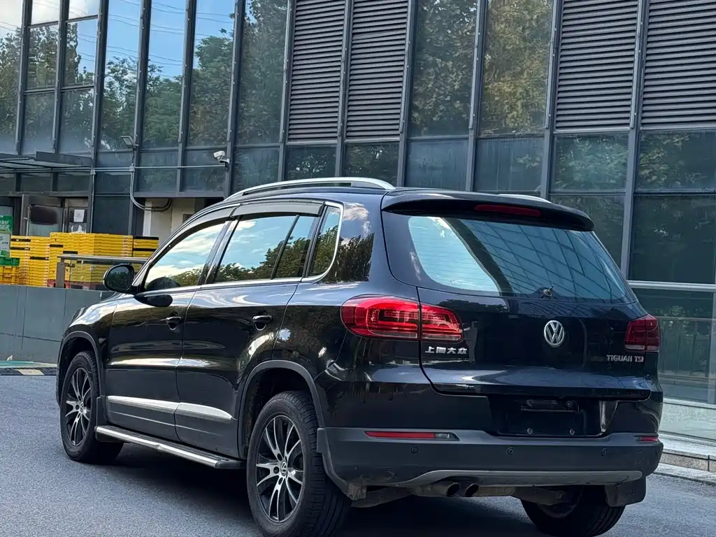 Volkswagen Tiguan — миниатюра 4