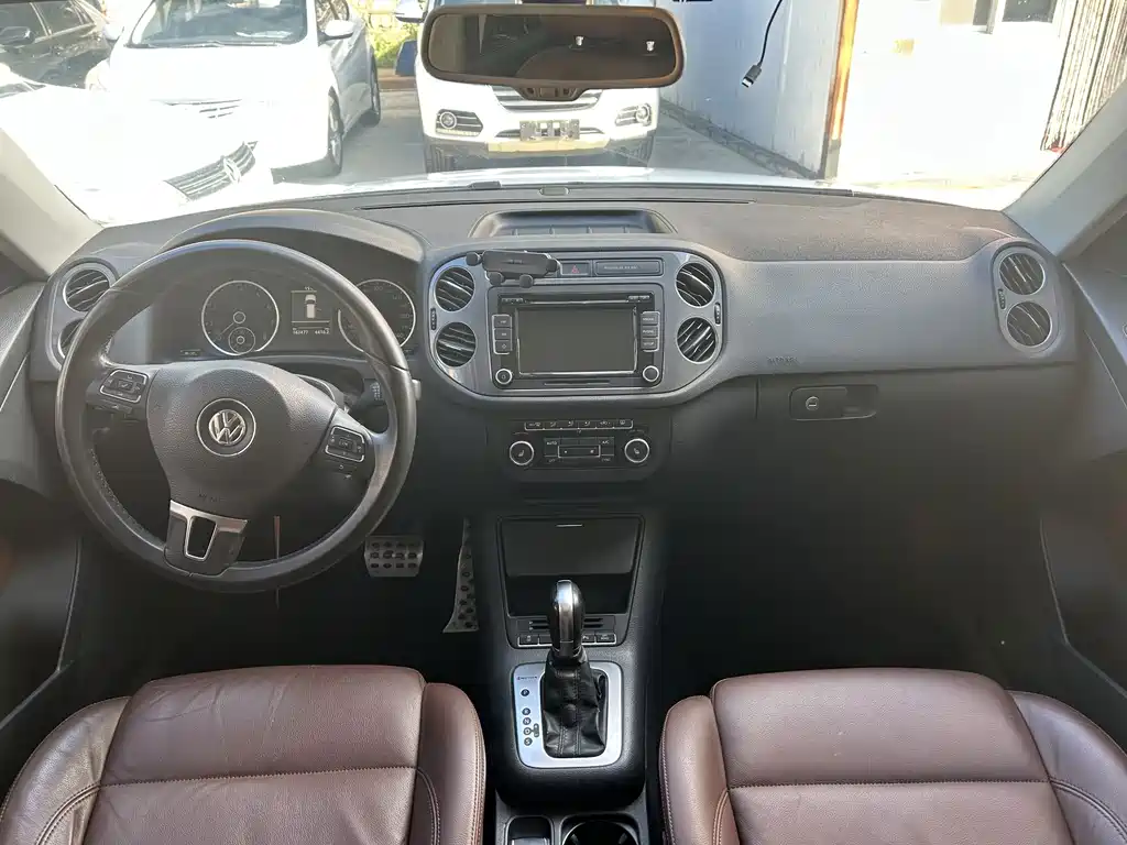 Volkswagen Tiguan — миниатюра 4