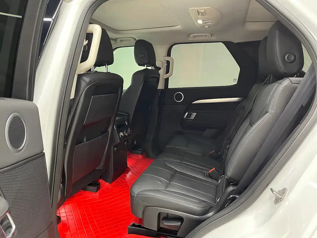 Land Rover Discovery — миниатюра 6