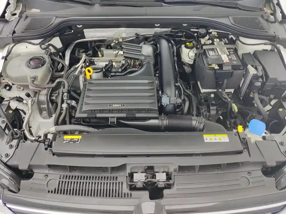Volkswagen Golf — миниатюра 10