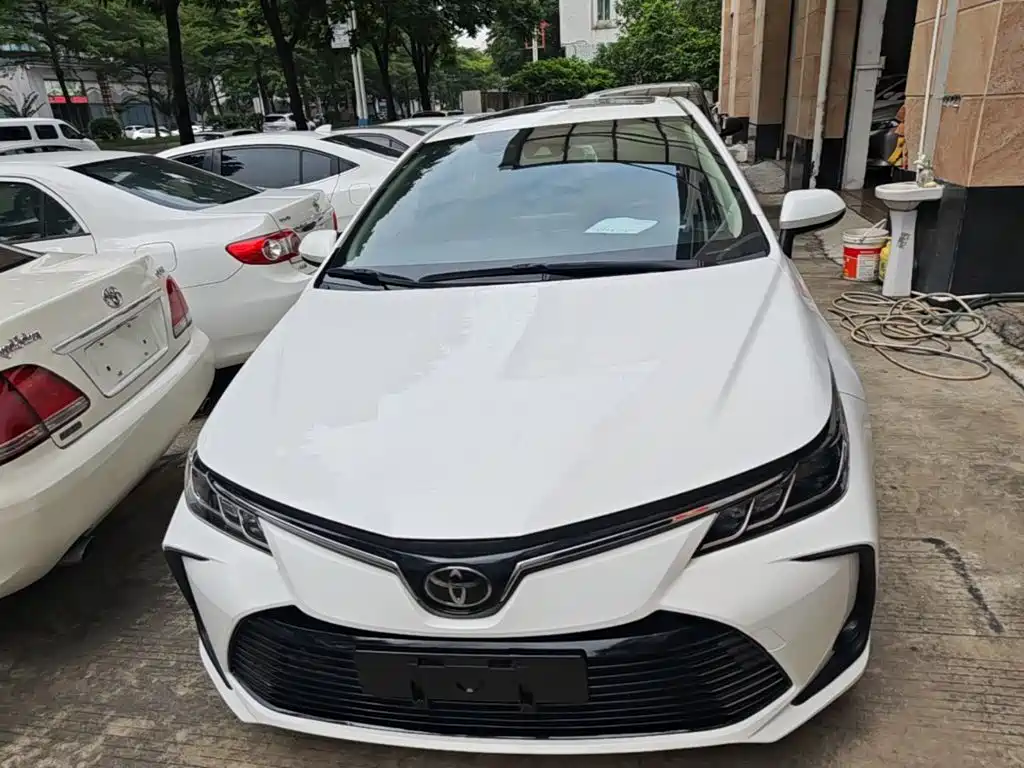 Toyota Corolla — миниатюра 3