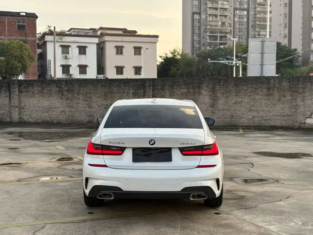 BMW 3 Series — миниатюра 5
