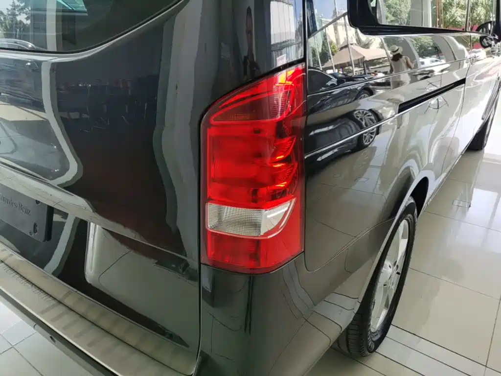 Mercedes-Benz Vito — миниатюра 8