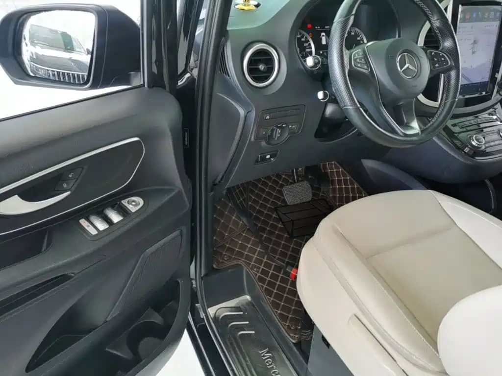 Mercedes-Benz Vito — миниатюра 16