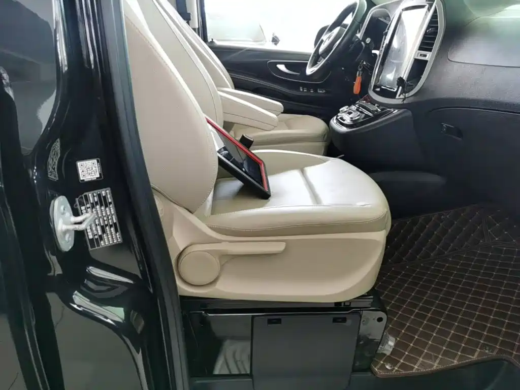 Mercedes-Benz Vito — миниатюра 25
