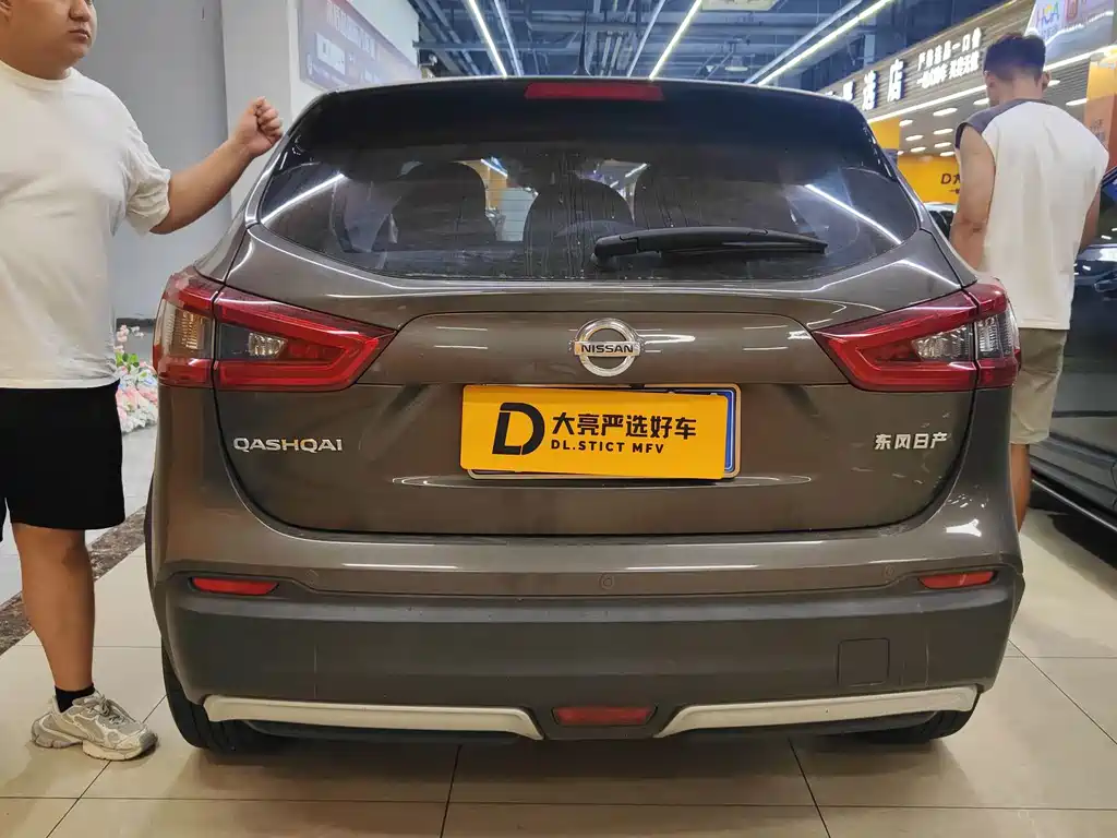Nissan Qashqai — миниатюра 3