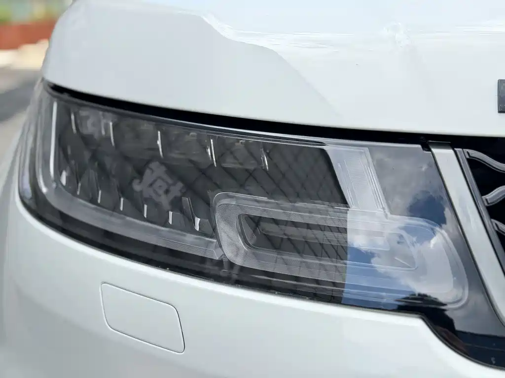 Land Rover Sport — миниатюра 13