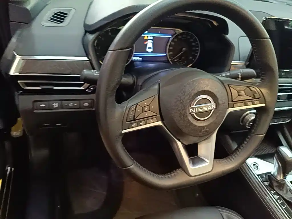 Nissan Teana — миниатюра 7