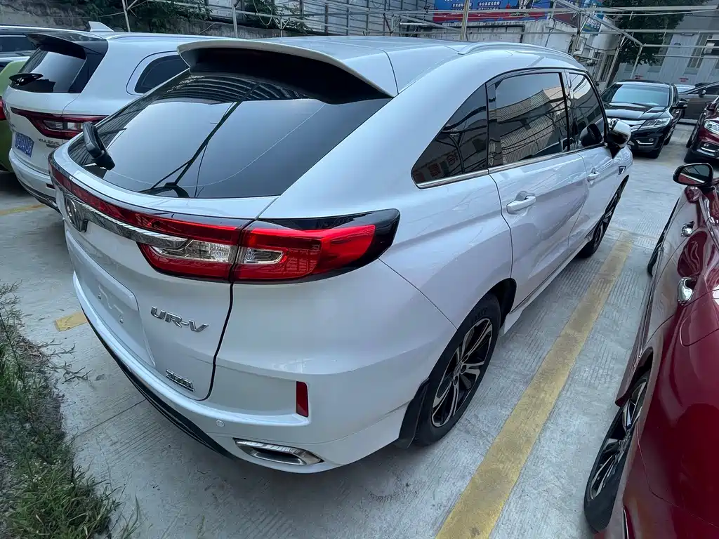 Honda UR-V — миниатюра 9