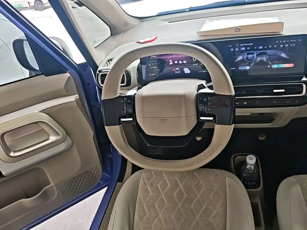 Baojun KiWi EV — миниатюра 11
