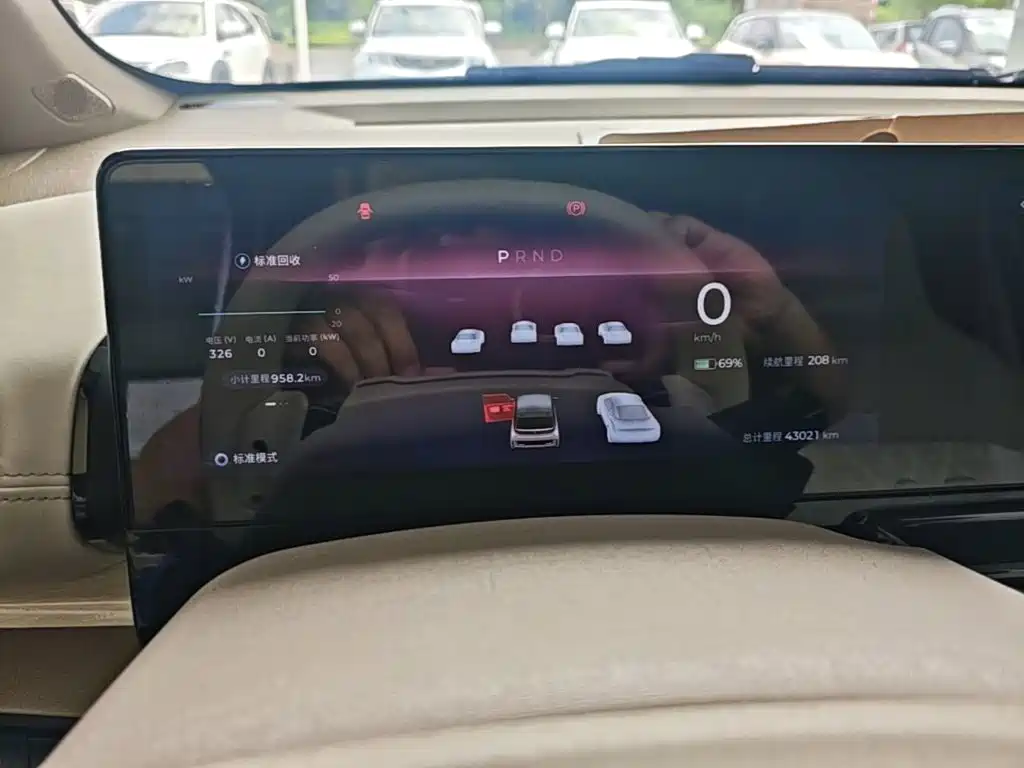 Baojun KiWi EV — миниатюра 12