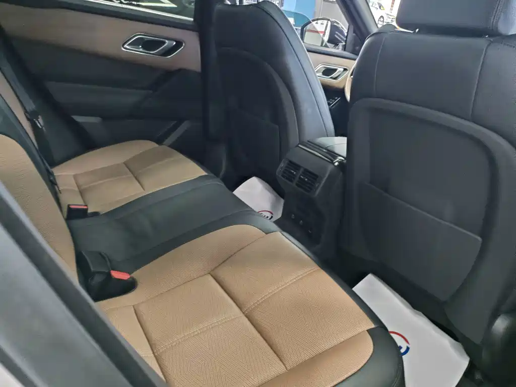 Land Rover Velar — миниатюра 9