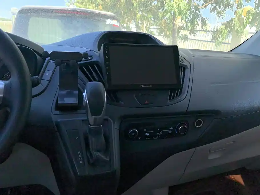 Ford Tourneo — миниатюра 13