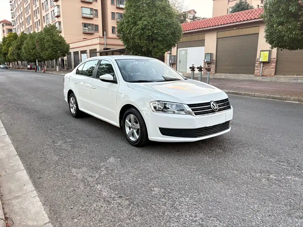 Volkswagen Lavida — миниатюра 3