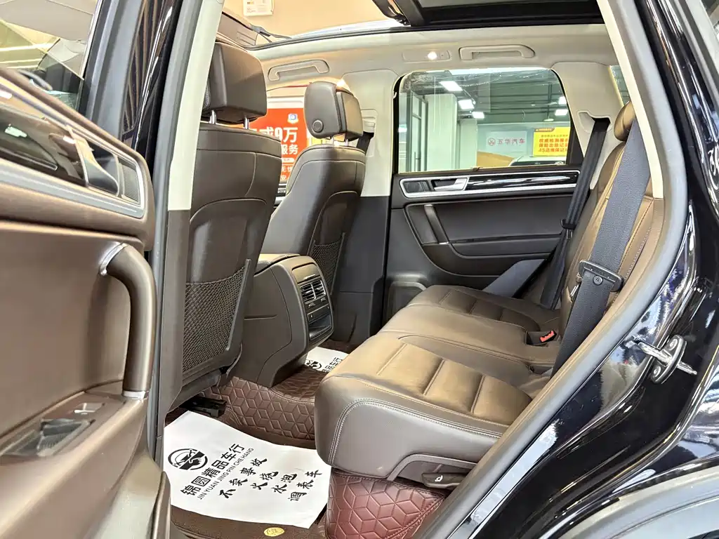 Volkswagen Touareg — миниатюра 14
