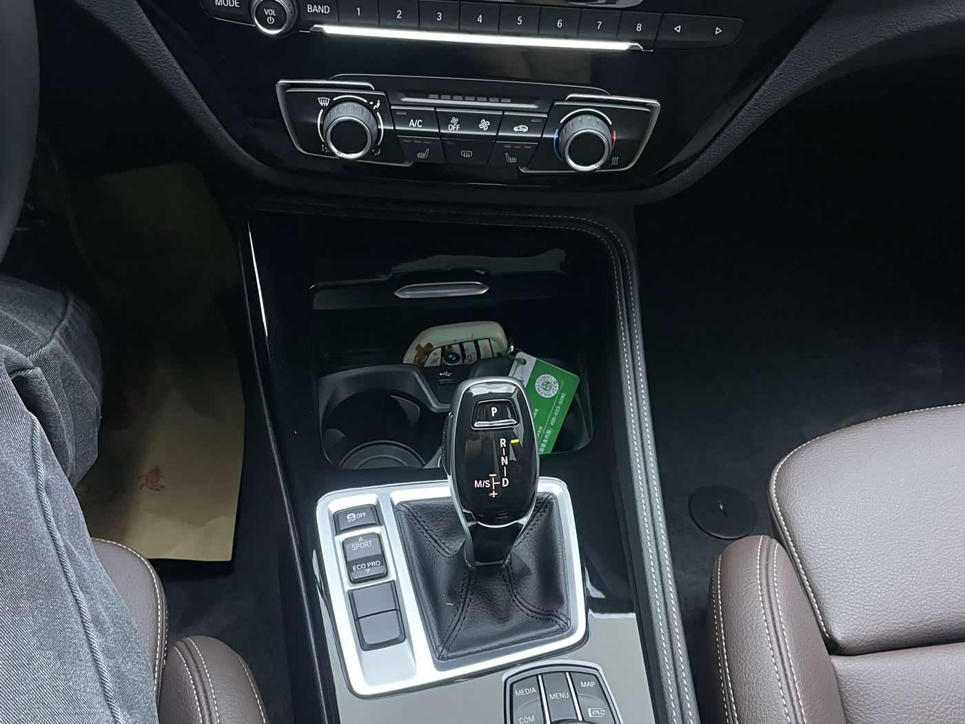 BMW 1 Series 1.5 л 2023 г. Белый, пробег 11000 км