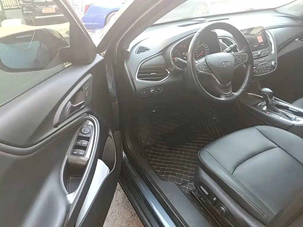 Chevrolet Malibu XL — миниатюра 16