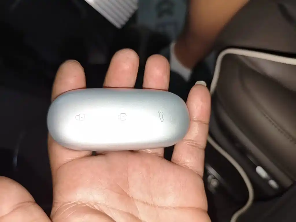 Li Auto Li L9 — миниатюра 9