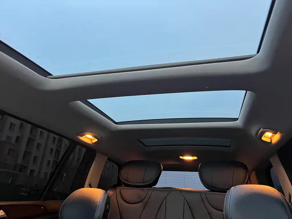 Mercedes-Benz GL-Class — миниатюра 13