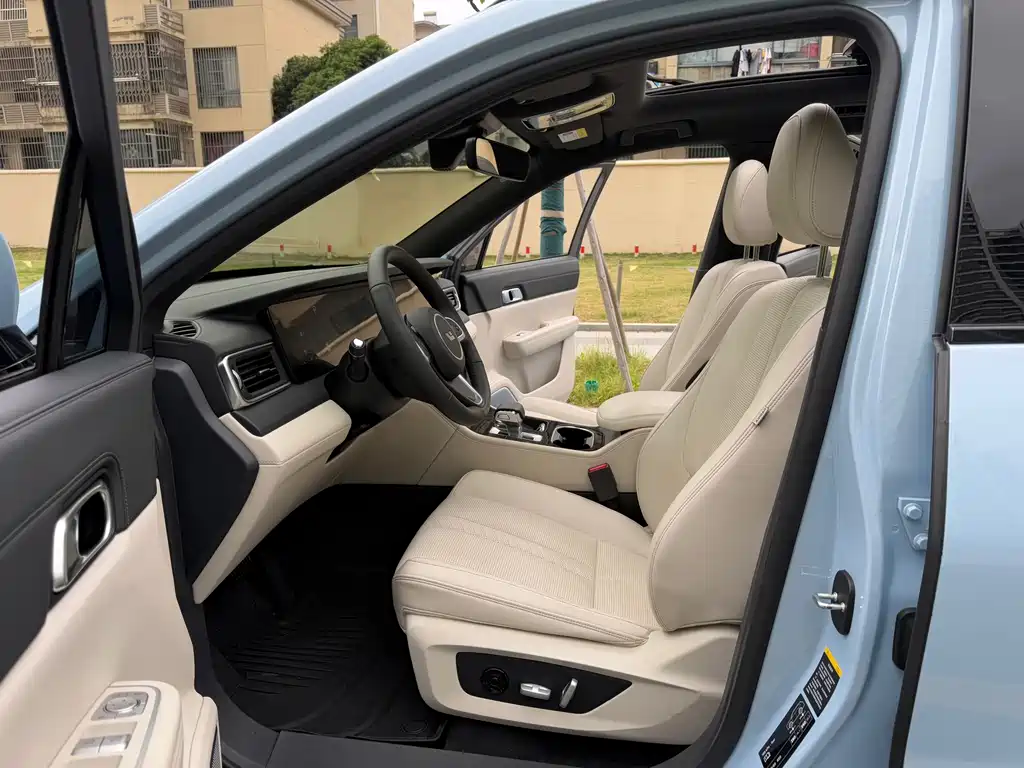 Li Auto Li ONE — миниатюра 10