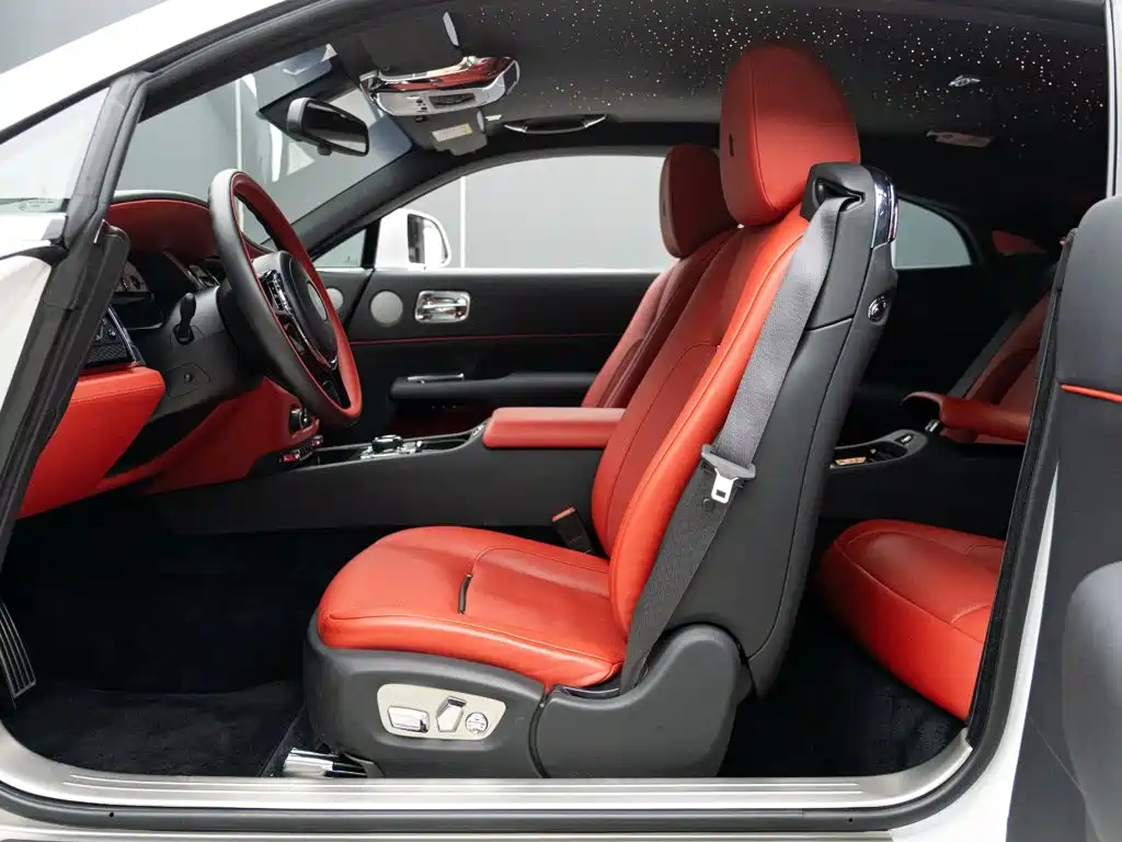 Rolls-Royce Wraith — миниатюра 10