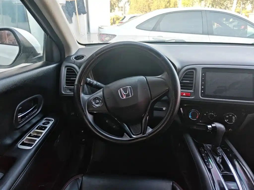 Honda Vezel — миниатюра 3