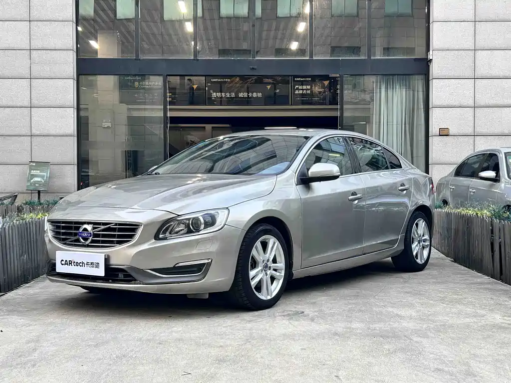 Volvo S60